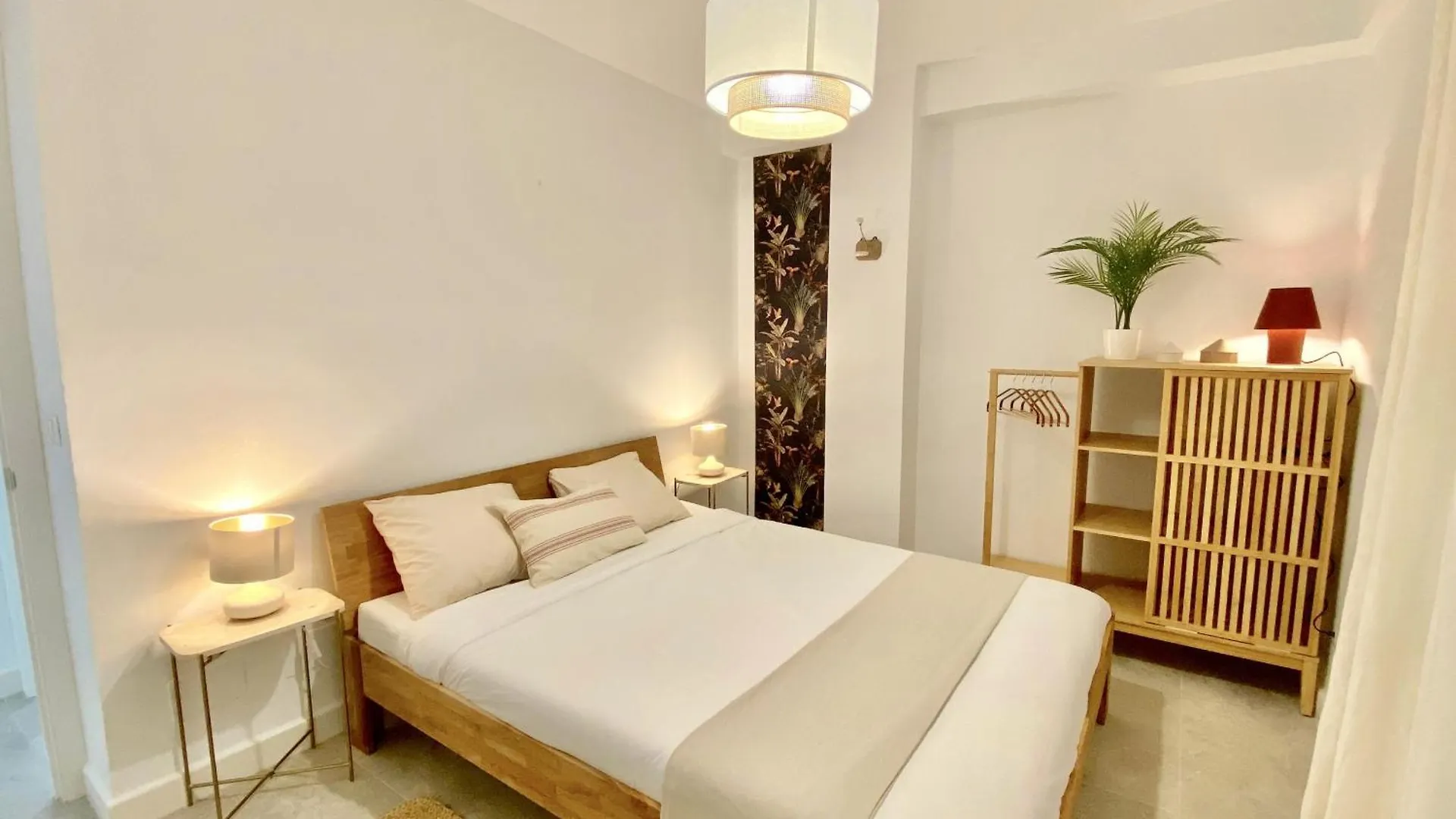 Amplio Apartamento En El Centro De Malaga Spain