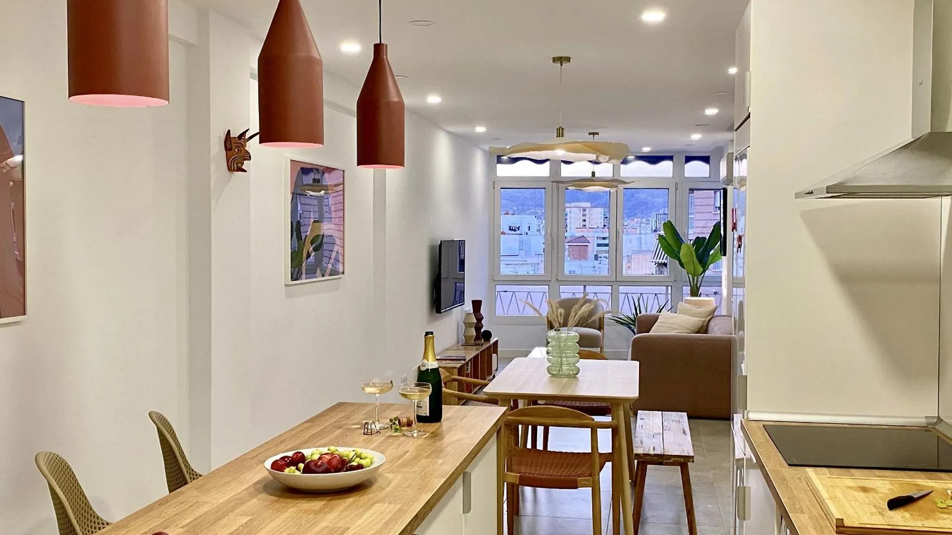 Amplio Apartamento En El Centro De Màlaga
